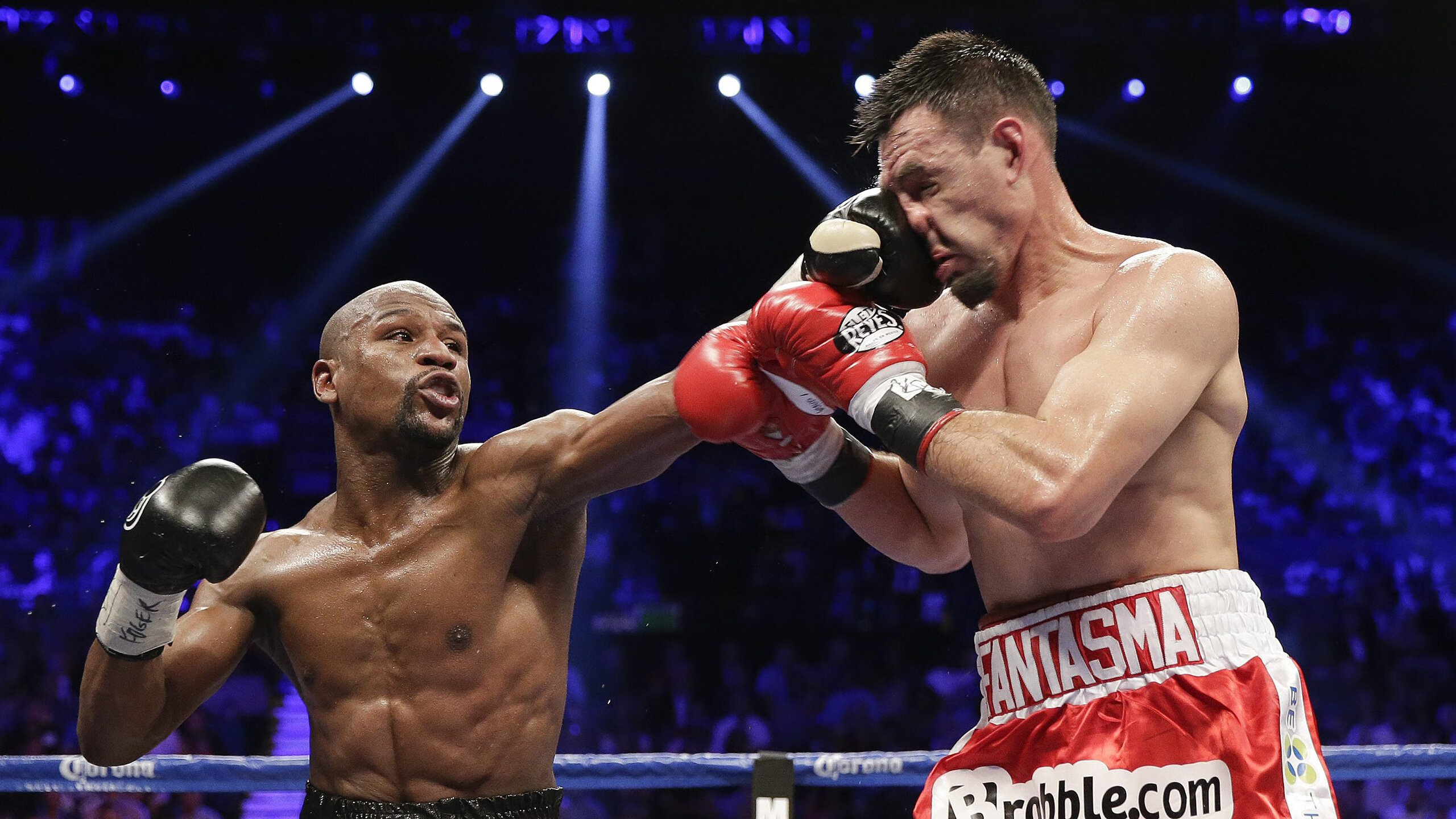 欧冠淘汰赛之夜,巴尔韦德关键时刻站出来,定义现代中场新维度