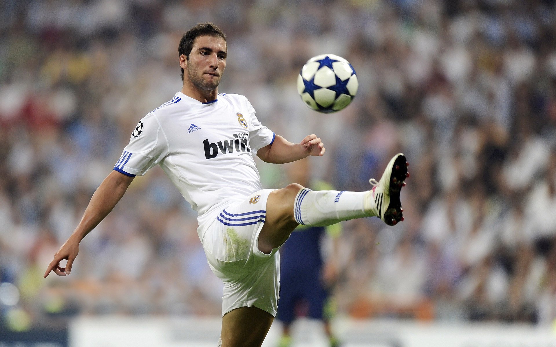 杜兰特，季后赛之夜的节奏大师